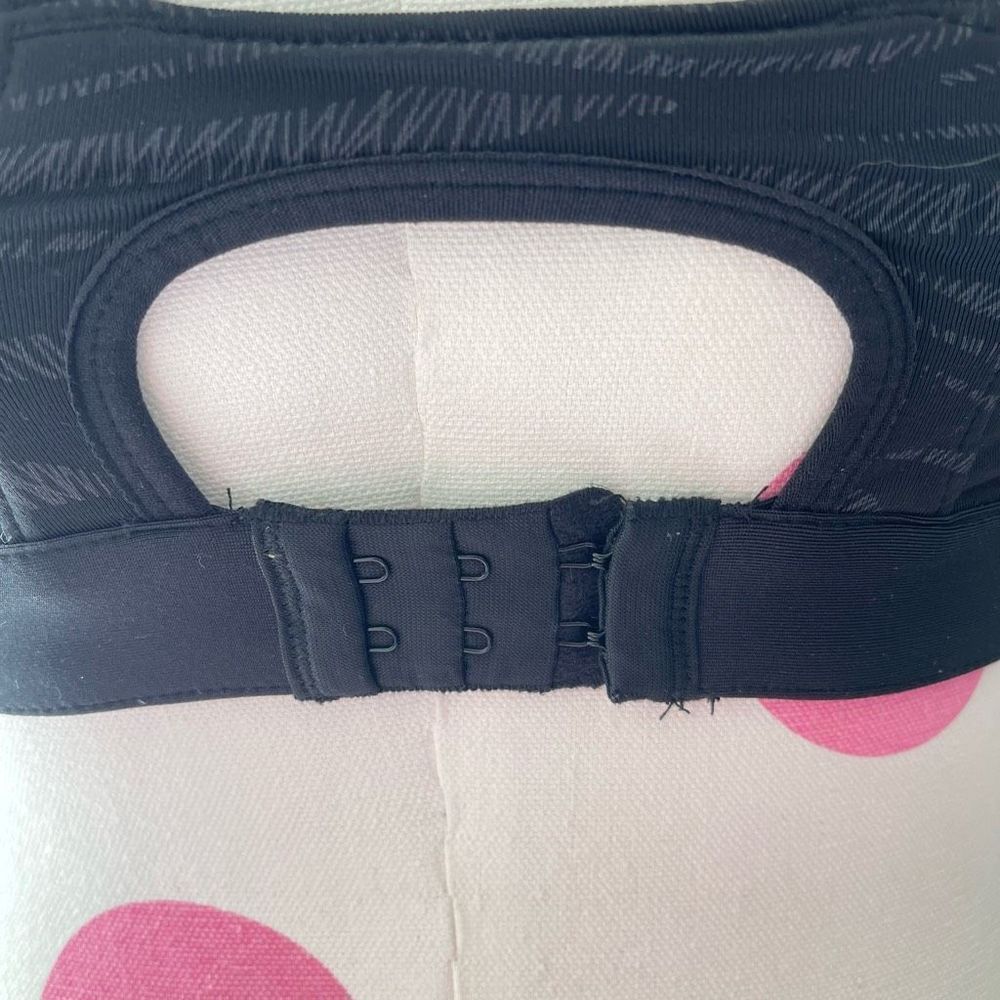 Fabletics Adele High Support Sports Bra Size Small - image 6